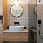 Alba Zadarvillas *