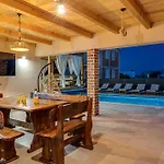 Alba Zadarvillas