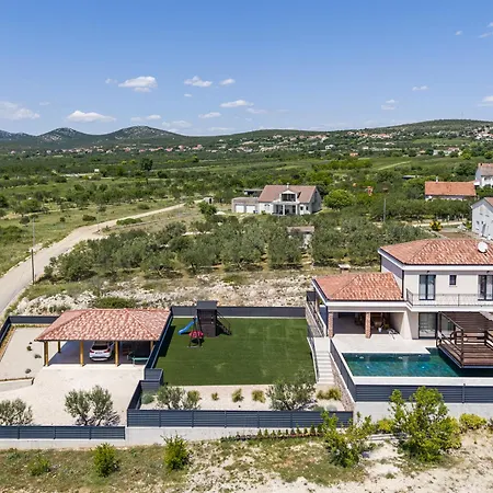 Alba Zadarvillas Vrana (Zadar)