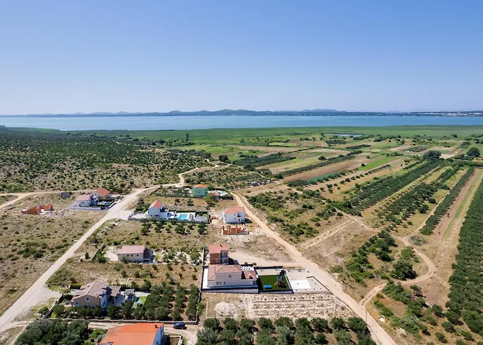 Alba Zadarvillas