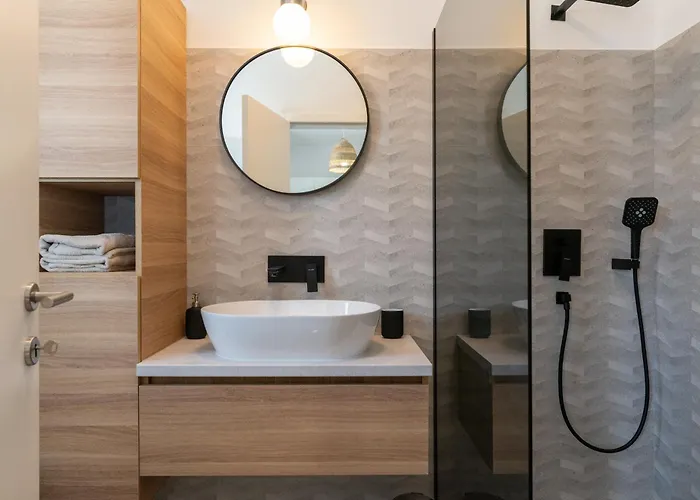 Alba Zadarvillas *