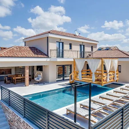 Alba Zadarvillas Vrana (Zadar)