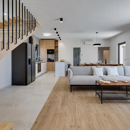 Alba Zadarvillas Vrana (Zadar)